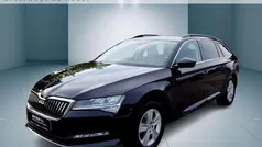 Schwarzmagic perleffekt Gebraucht 2024 Skoda Superb Ambition Kombi | 34.850 € (Guter Preis)