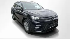 Deep black perleffekt Gebraucht 2024 VW Tiguan R-line SUV | 40.450 € (Fairer Preis)
