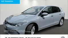 Gebraucht 2022 VW Golf VIII Life Limousine | 20.990 € (Fairer Preis)