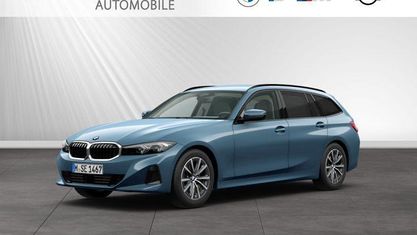 Gebraucht BMW 320 Comfort Edition 190 PS (139 kW) 2025 Arctic race blue metallic Kombi