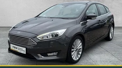 Gebraucht Ford Focus Titanium 150 PS (110 kW) 2018 Grau Limousine
