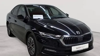 Gebraucht 2021 Skoda Octavia Clever Limousine | 23.790 € (Guter Preis)