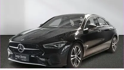 Gebraucht Mercedes CLA200 163 PS (119 kW) 2025 Schwarz Coupé
