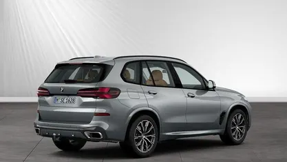 Gebraucht BMW X5 M Sport 298 PS (219 kW) 2025 SUV