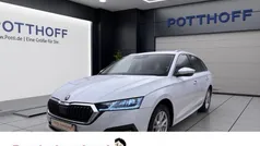 Weiss Gebraucht 2023 Skoda Octavia Style Kombi | 25.777 € (Fairer Preis)