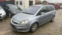 Silber Gebraucht 2006 Opel Zafira Edition+ Van / Kleinbus | 1.950 € (Superpreis)