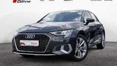 Grau Gebraucht 2022 Audi A3 Sportback Advanced Limousine | 29.880 € (Fairer Preis)