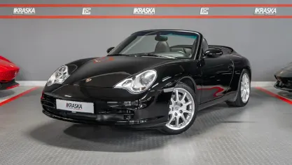 Gebraucht Porsche 911 Carrera 4 320 PS (235 kW) 2001 Brillantschwarz Cabrio