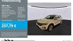 Pure white Gebraucht 2022 VW T-Roc Style SUV | 25.430 € (Fairer Preis)