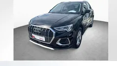Mythosschwarz metallic Gebraucht 2024 Audi Q3 Ambiente SUV | 38.450 € (Fairer Preis)