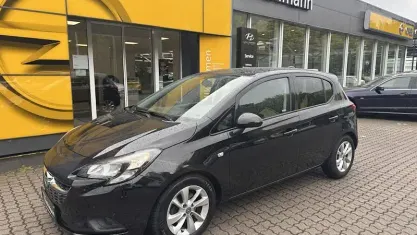 Gebraucht Opel Corsa 90 PS (66 kW) 2018 Schwarz Kleinwagen