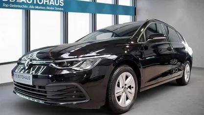 Gebraucht VW Golf VIII Life 110 PS (80 kW) 2024 Kombi