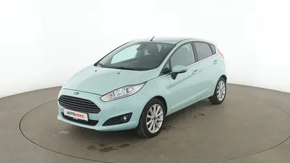 Grün Gebraucht 2017 Ford Fiesta Titanium Limousine | 9.470 € (Fairer Preis)