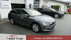 Gebraucht 2024 Skoda Octavia Selection Kombi | 33.890 € (Fairer Preis)