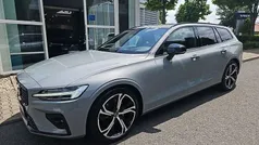Grau Gebraucht 2024 Volvo V60 Ultimate Kombi | 38.998 € (Fairer Preis)