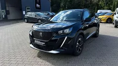Schwarz Gebraucht 2022 Peugeot e-2008 Allure SUV | 19.990 € (Fairer Preis)