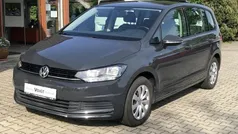 Uranograu Gebraucht 2019 VW Touran Trendline Van / Kleinbus | 19.460 € (Fairer Preis)