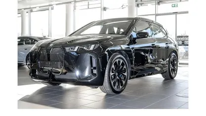 Neu BMW iX M Sport 300 kW (408 PS) 2025 Schwarz SUV