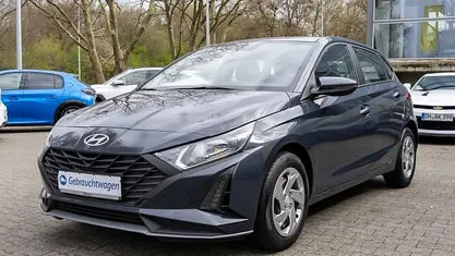 Gebraucht Hyundai i20 Select 79 PS (58 kW) 2025 Grau Kleinwagen