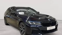 M carbonschwarz metallic Gebraucht 2022 BMW 530e M Sport Kombi | 30.990 € (Fairer Preis)
