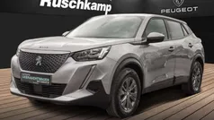 Grau Gebraucht 2021 Peugeot e-2008 Active SUV | 16.900 € (Fairer Preis)