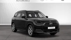 Midnight black metallic Gebraucht 2025 Mini Countryman SUV | 38.500 € (Superpreis)