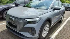 Grau Gebraucht 2022 Audi Q4 Sportback e-tron Comfort SUV | 26.890 € (Fairer Preis)