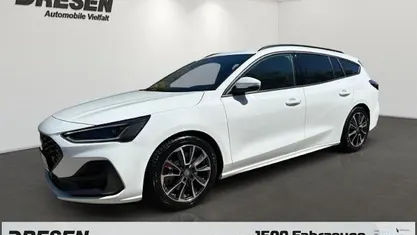 Usata Ford Focus ST 280 CV (205 kW) 2023 Bianco Station wagon