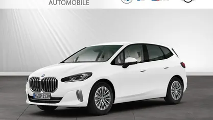 Gebraucht BMW 220 163 PS (119 kW) 2025 Alpinweiss