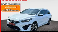 Weiß Gebraucht 2022 Kia Ceed Sportswagon Comfort Kombi | 19.979 € (Guter Preis)