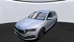 Schwarzmagic perleffekt met. Gebraucht 2024 Skoda Octavia Style Kombi | 31.970 € (Fairer Preis)