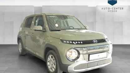 Nieuw Hyundai Inster Trend 85 kW (116 PK) 2026 Tomboy khaki Hatchback