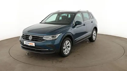 Second-hand VW Tiguan Life 150 CP (110 kW) 2021 Albastru SUV