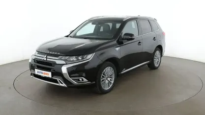 Gebraucht Mitsubishi Outlander P-HEV Top 82 PS (60 kW) 2020 Schwarz SUV