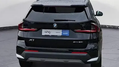Gebraucht BMW X1 156 PS (114 kW) 2024 Schwarz SUV