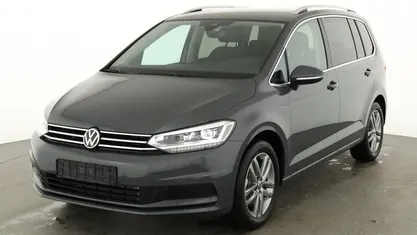 Gebraucht VW Touran Comfortline 150 PS (110 kW) 2025 Van / Kleinbus