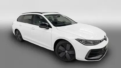 Gebraucht 2025 VW Passat R-line Kombi | 49.930 € (Fairer Preis)