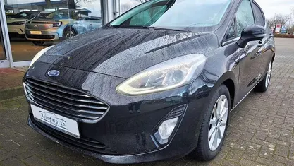 Schwarz Gebraucht 2019 Ford Fiesta Titanium Kleinwagen | 10.450 € (Guter Preis)