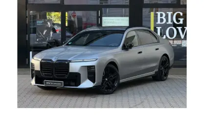Gebraucht BMW 740 M Sport 400 PS (294 kW) 2026 Bmw individual frozen space si Limousine