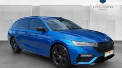 Blau Gebraucht 2024 Skoda Octavia RS Kombi | 43.590 € (Fairer Preis)