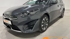 Grau Gebraucht 2022 Kia Ceed Sportswagon Spirit Kombi | 22.950 € (Fairer Preis)