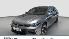 Gebraucht 2025 VW Passat R-line Limousine | 47.735 € (Fairer Preis)