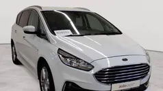 Frostweiß Gebraucht 2021 Ford S-MAX Titanium Van / Kleinbus | 19.490 € (Fairer Preis)