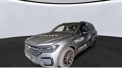 Gebraucht VW Touareg R-line 286 PS (210 kW) 2023 Grau SUV