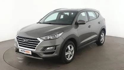 Grau Gebraucht 2020 Hyundai Tucson Advantage SUV | 19.030 € (Guter Preis)