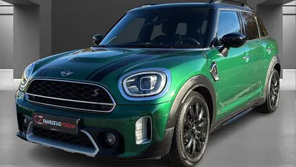 Grün Gebraucht 2023 Mini Cooper SD Countryman SUV | 29.900 € (Superpreis)
