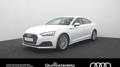 Weiß Gebraucht 2022 Audi A5 Sportback Basis Limousine | 30.880 € (Superpreis)