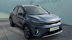Blau Gebraucht 2023 Kia Stonic Spirit SUV | 23.389 € (Fairer Preis)