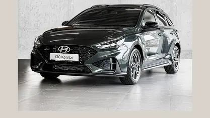 Neu Hyundai i30 N Line 150 PS (110 kW) 2026 Grün Kombi