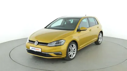 Gebraucht VW Golf VII Highline 125 PS (91 kW) 2017 Gelb Limousine